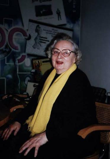 Marijana Schneider snimljena prije intervjua za Personalni arhiv MDC-a; snimljeno 19. veljače 2003., snimila Jozefina Dautbegović