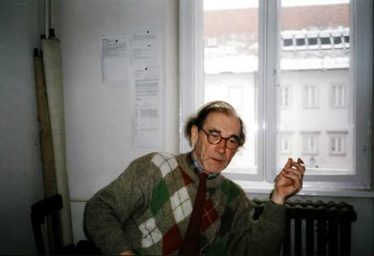 Želimir Koščević u Muzeju suvremene umjetnosti; snimljeno 19. siječnja 2005., snimila Jozefina Dautbegović